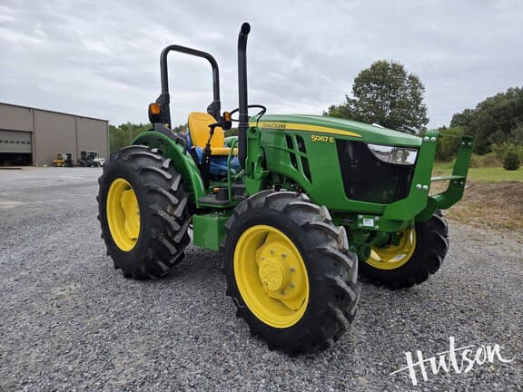 Image of John Deere 5067E equipment image 1