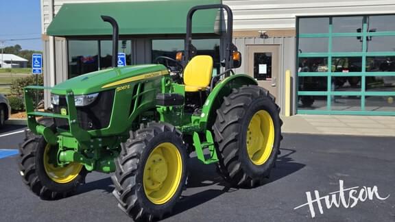 Image of John Deere 5067E equipment image 1