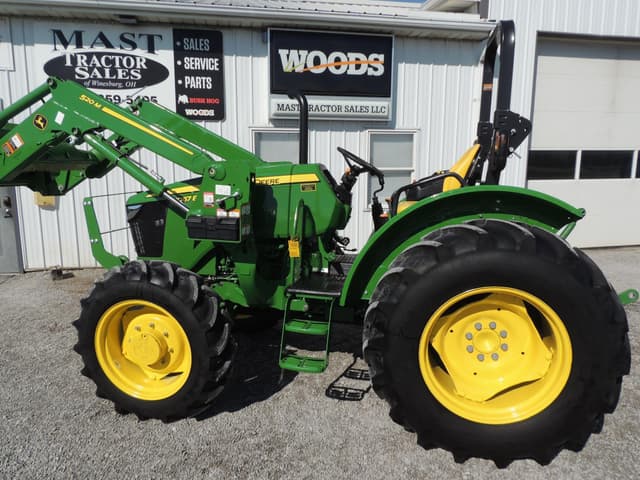 Image of John Deere 5067E equipment image 1