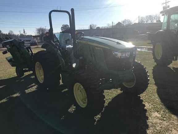Image of John Deere 5067E equipment image 2