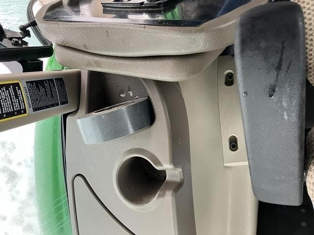 Image of John Deere 5067E equipment image 4