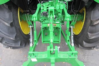 Main image John Deere 5067E 14