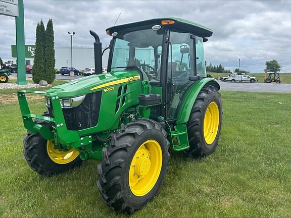 Image of John Deere 5067E Primary image