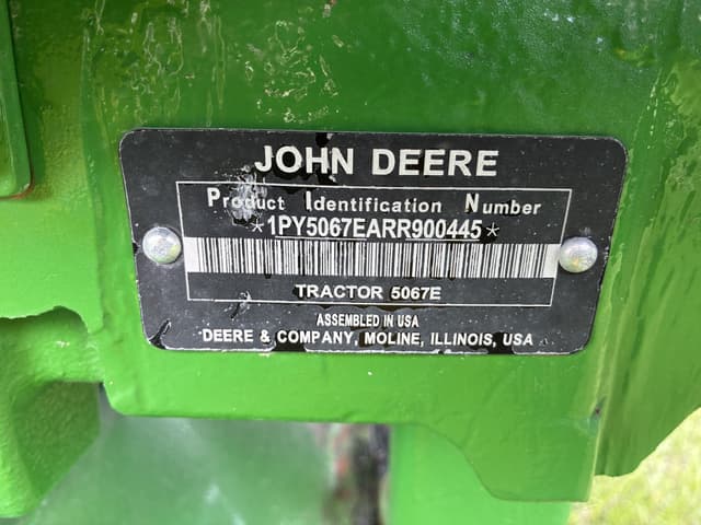 Image of John Deere 5067E equipment image 3