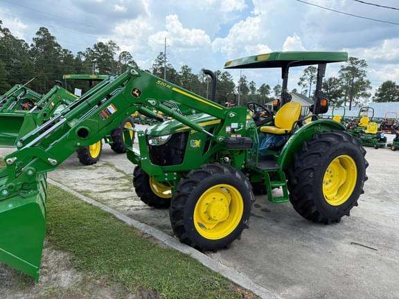 Image of John Deere 5067E equipment image 3