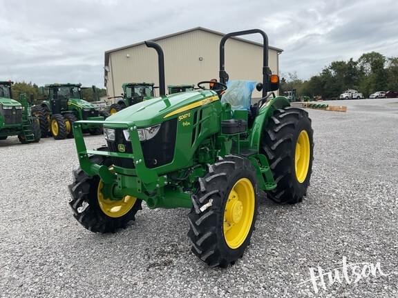 Image of John Deere 5067E equipment image 1