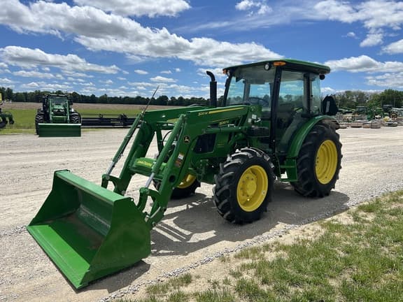Image of John Deere 5067E equipment image 1