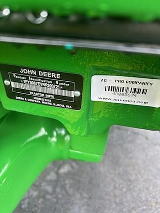 Image of John Deere 5067E equipment image 4