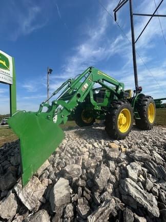 Image of John Deere 5067E equipment image 1
