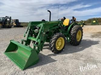 Image of John Deere 5067E equipment image 4