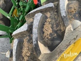 Image of John Deere 5067E equipment image 2