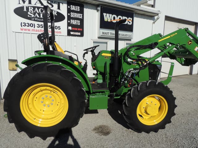 Image of John Deere 5067E equipment image 3