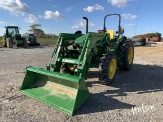 Image of John Deere 5067E equipment image 1
