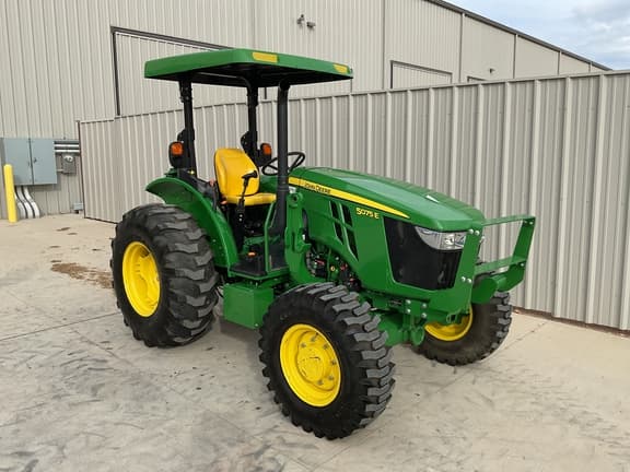 Image of John Deere 5075E equipment image 4