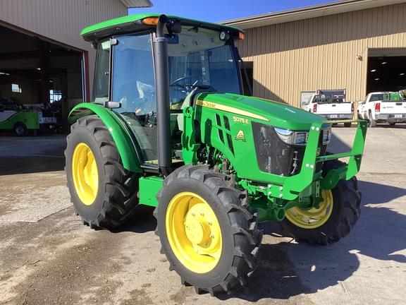 Image of John Deere 5075E equipment image 2