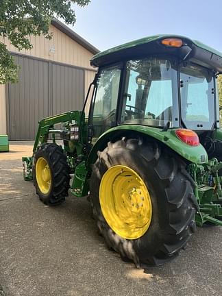 Image of John Deere 5075E equipment image 1