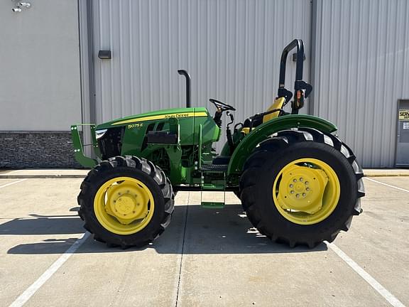 Image of John Deere 5075E Primary image