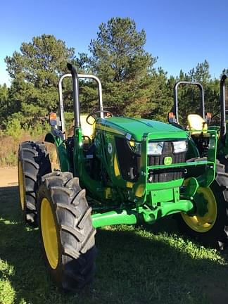 Image of John Deere 5075E equipment image 2