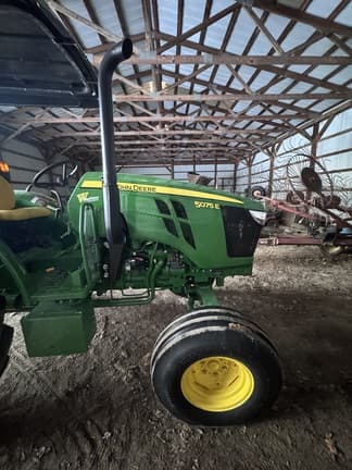 Image of John Deere 5075E equipment image 4