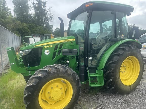 Image of John Deere 5075E Primary image