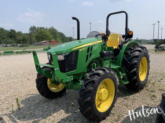 2024 John Deere 5075E Equipment Image0