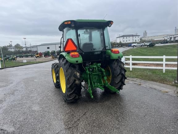 Image of John Deere 5075E equipment image 3
