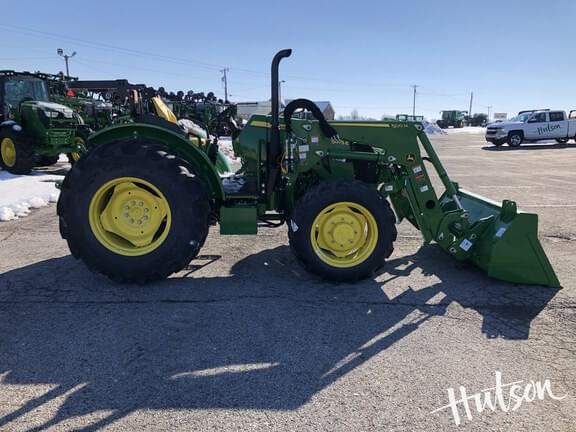 Image of John Deere 5075E equipment image 3