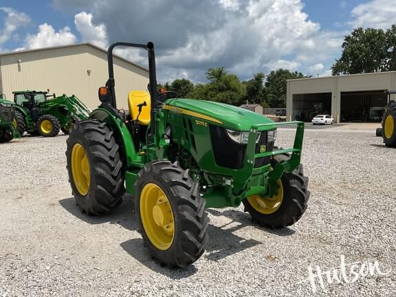 Image of John Deere 5075E Primary image