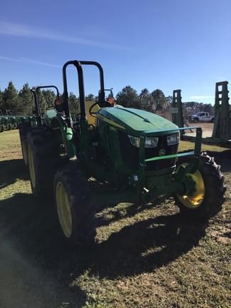 Image of John Deere 5075E equipment image 2