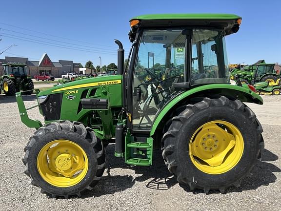 Image of John Deere 5075E Primary image