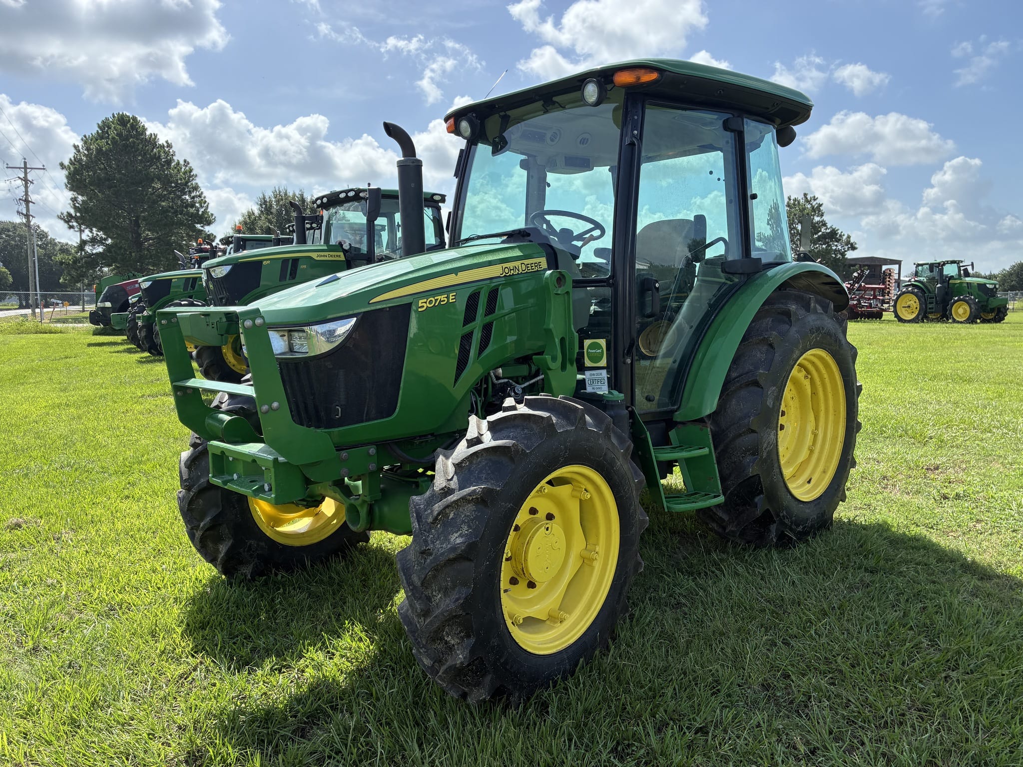 2024 John Deere 5075E Equipment Image0