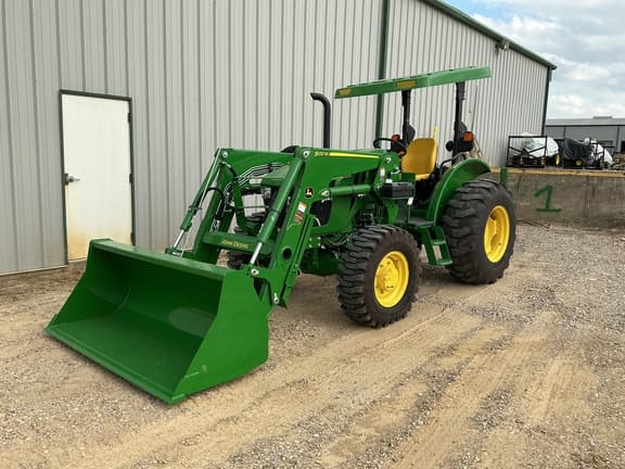 Image of John Deere 5075E equipment image 1