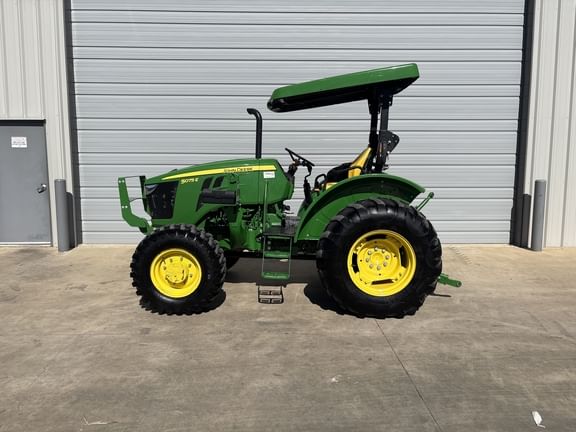 2024 John Deere 5075E Equipment Image0