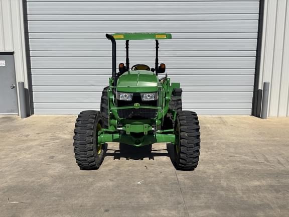 Image of John Deere 5075E equipment image 3