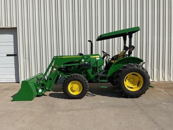 Main image John Deere 5075E