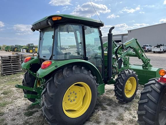 Image of John Deere 5075E equipment image 3