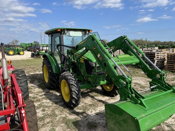 Main image John Deere 5075E