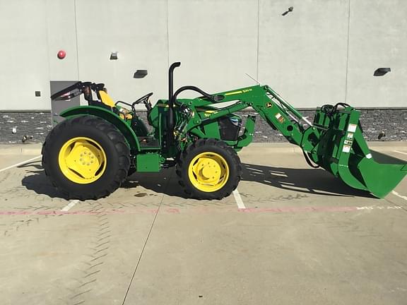 Image of John Deere 5075E equipment image 4