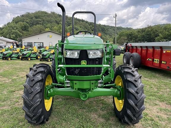 Image of John Deere 5075E equipment image 1