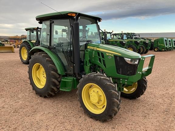 Image of John Deere 5075E equipment image 2