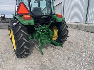 Main image John Deere 5075E 22