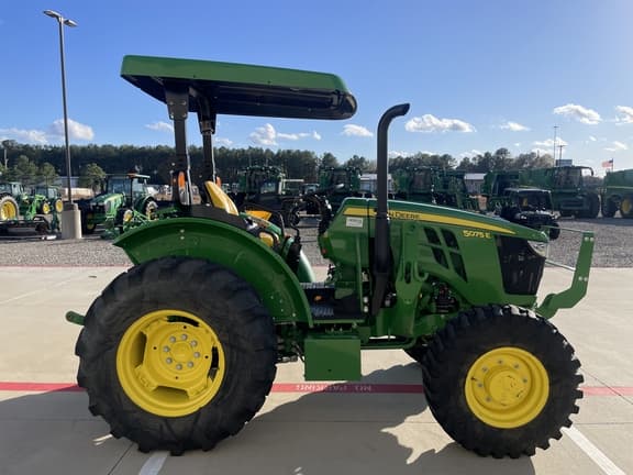 Image of John Deere 5075E equipment image 2