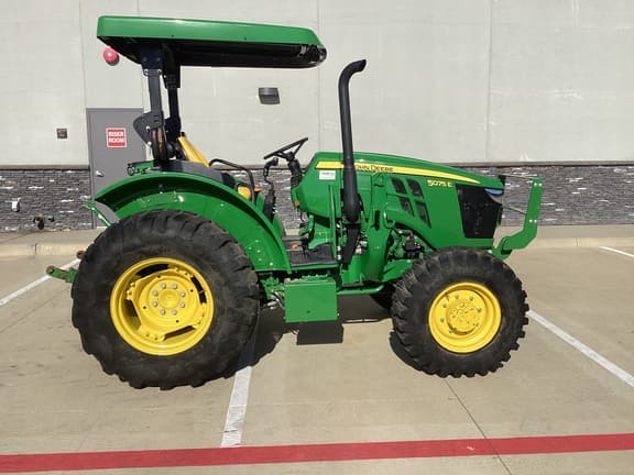 Image of John Deere 5075E equipment image 2
