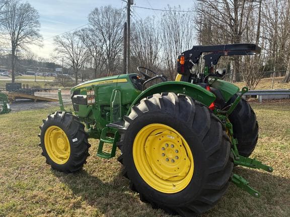 Image of John Deere 5075E equipment image 1
