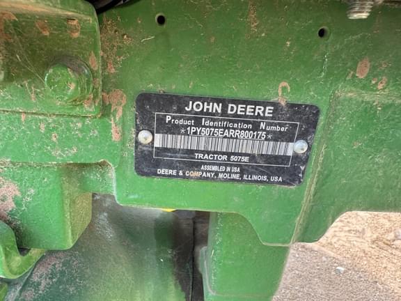 Image of John Deere 5075E equipment image 2
