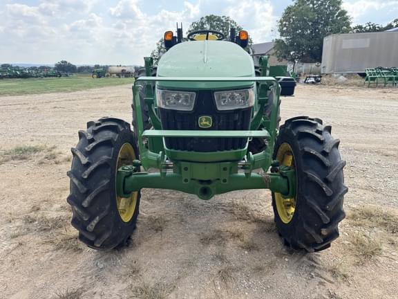 Image of John Deere 5075E equipment image 1