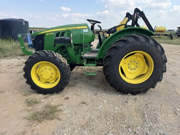 Image of John Deere 5075E Primary image