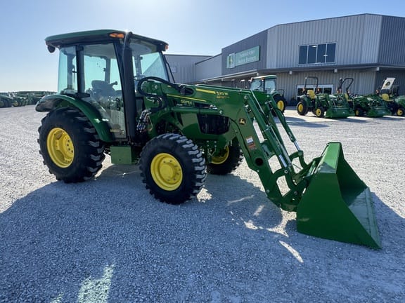 Main image John Deere 5075E