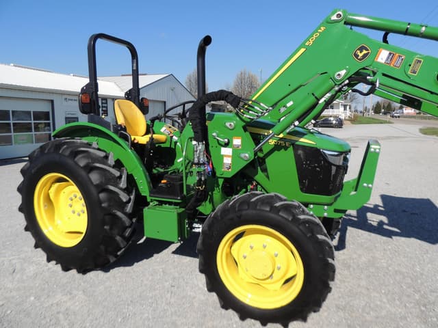 Image of John Deere 5075E equipment image 3