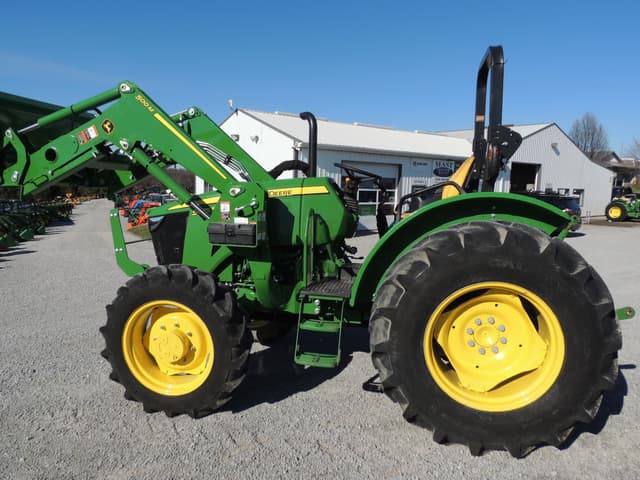 Image of John Deere 5075E equipment image 1